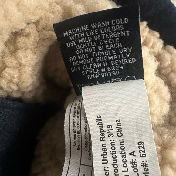 Urban Republic Navy Kids Winter Double Breasted Peacoat Todder Boys 3t NWT - Picture 9 of 11